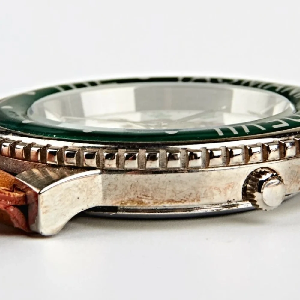 💜$5💜 1994 Collectible Armitron Looney Tunes Tazmanian Devil Watch - Picture 5 of 5